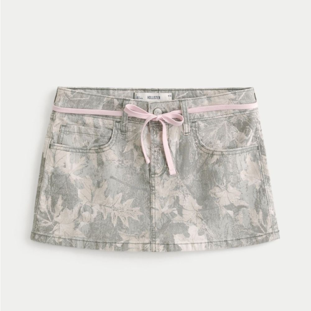 Hollister Women's Low Rise Camo Skort | 000